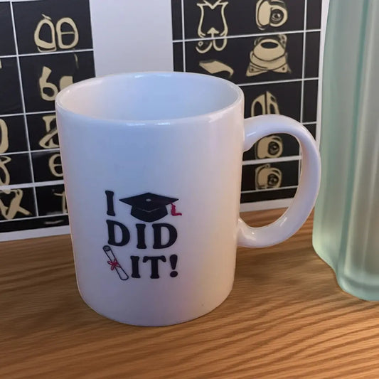 Graduation mug with personalized name and year design